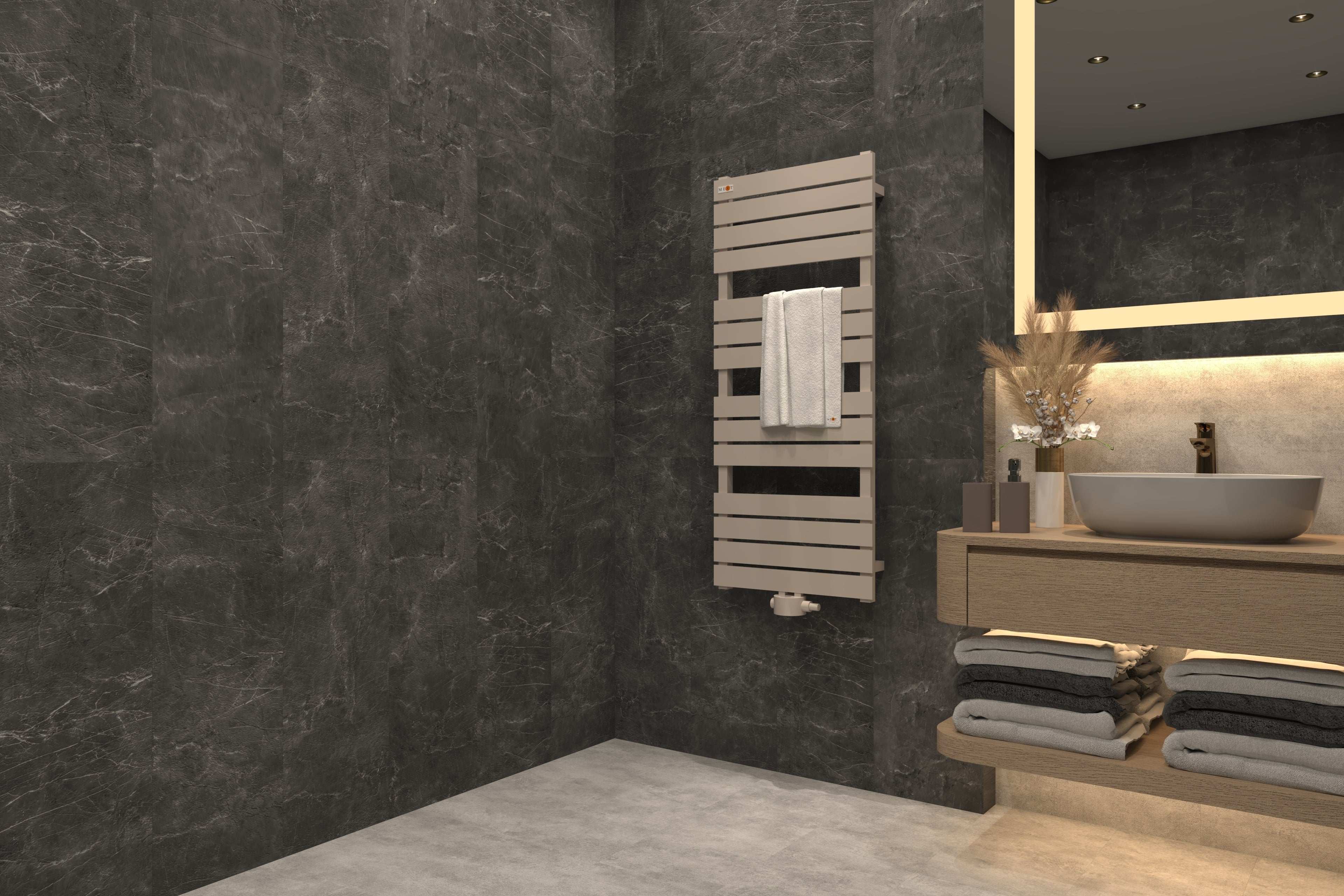 Badheizkörper Flacho mit Mittelanschluss Weiß